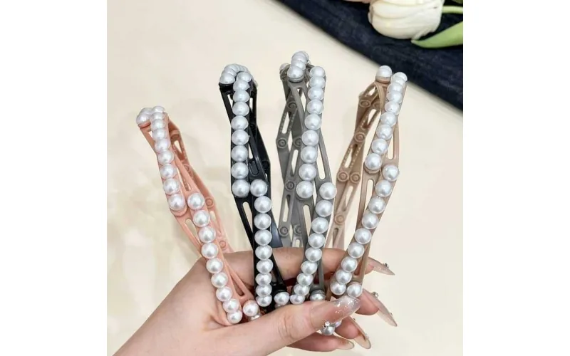 St Future Multi-style Headband Collection Elegant French Flair Headband  Glasses-friendly headbands Pearl Glide Travel Headband Grip & Glow Tooth Comb Band Grip & Glow Tooth Comb Band Seamless Ribbon