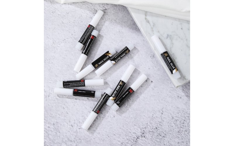 Vitamin E Nail Glue