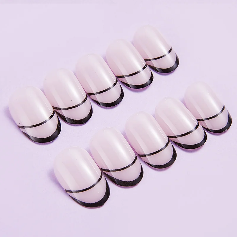 St Future Press-On Nail Set