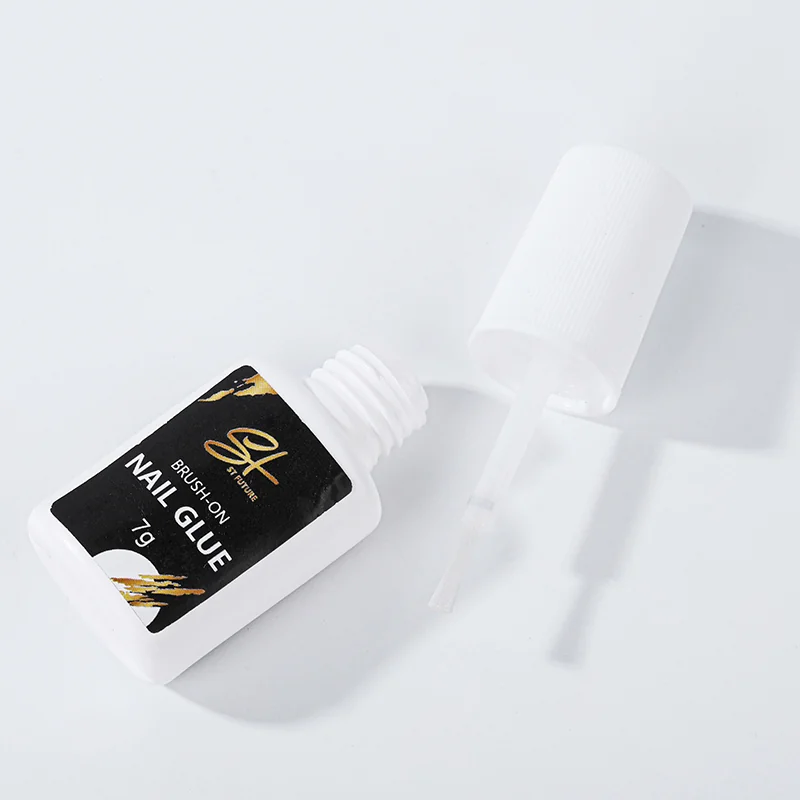 St Future Squalane-Infused Nail Glue