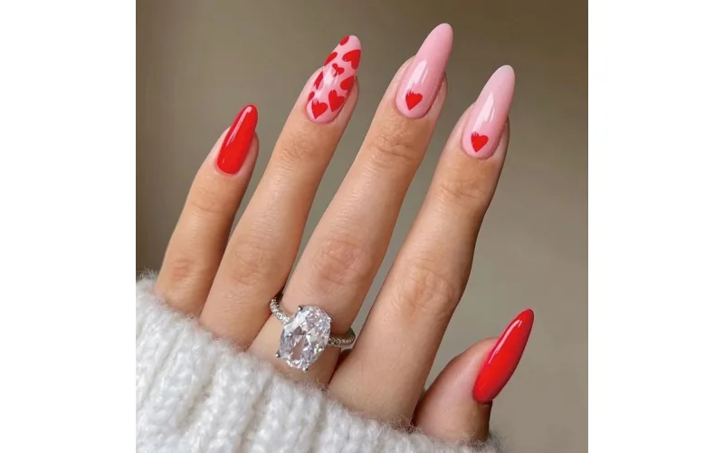 St Future Red & White Valentine Nail Art Press-On Nails