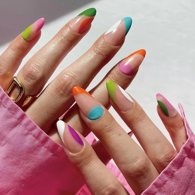 St Future Press-On Nail Set