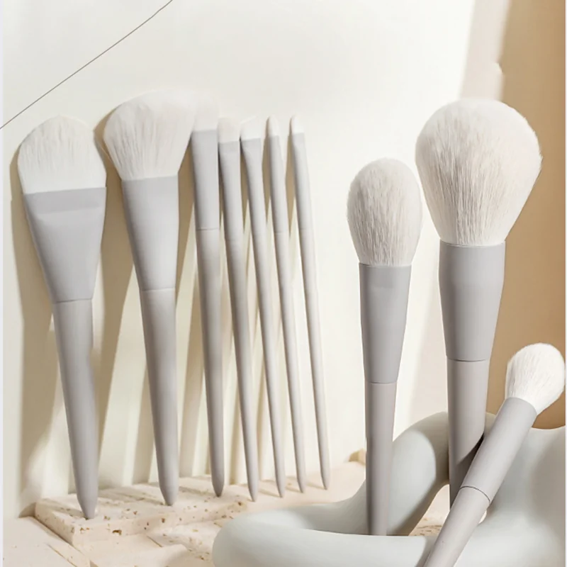 St Future 10-Piece Classic Makeup Brush Set