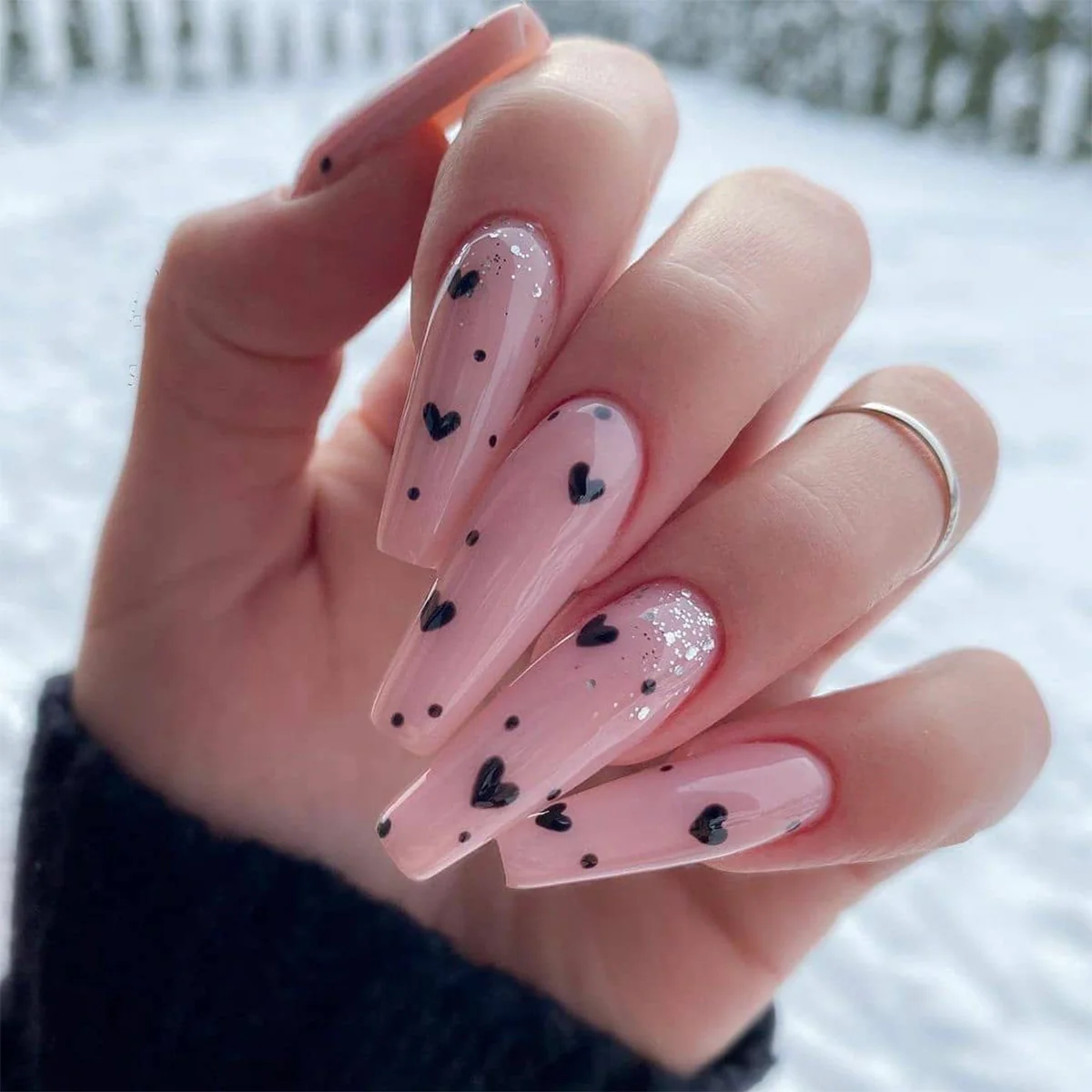 St Future French Press-On Nails