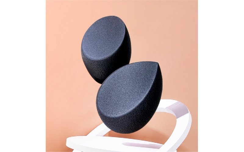 Leather-Coated Makeup Sponge