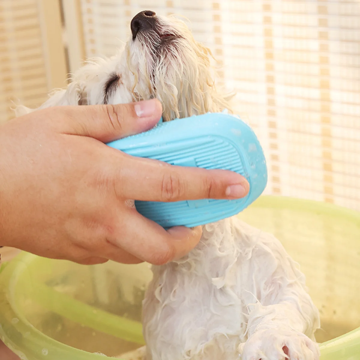 St Future Soft-Tip Pet Bath & Massage Brush