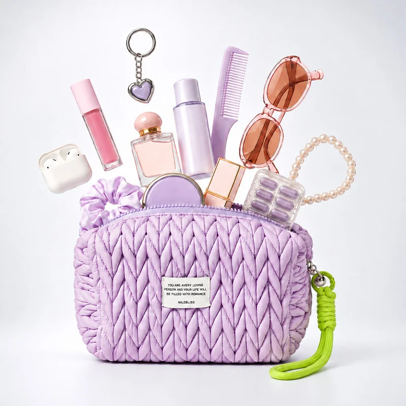 St Future Quilted Puffy Large-Capacity Cosmetic Bag