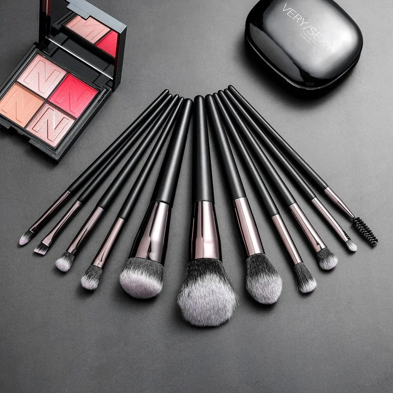 St Future Classic Black Custom Makeup Brush Set