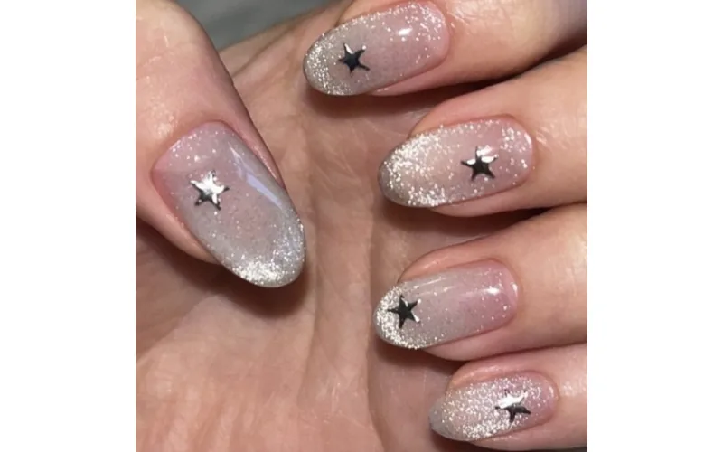 St Future Jewel-Tone Cat-Eye Press-On Nails