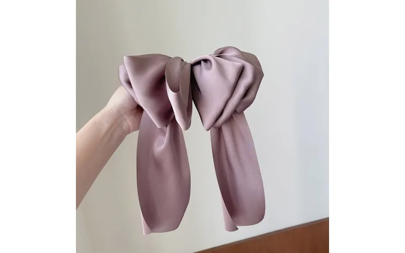 St Future Satin Long-Ribbon Bow