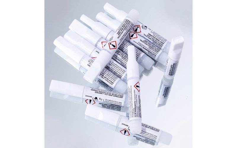 Vitamin E Nail Glue