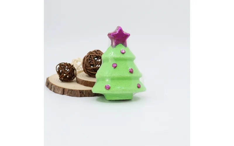 St Future Christmas-Shaped Bath Salts