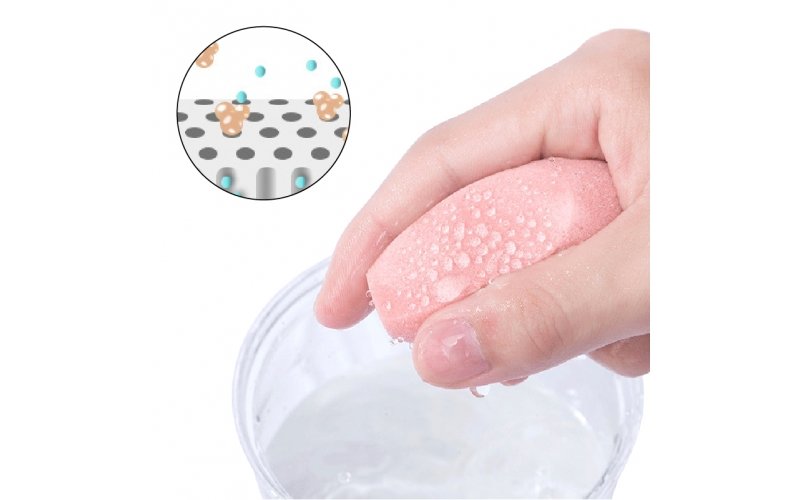 Tiny-Cell Makeup Sponge
