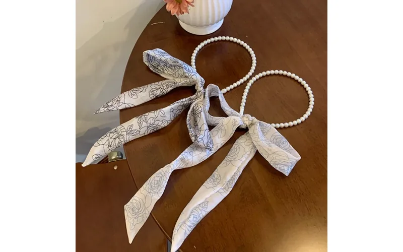 St Future Multi-style Headband Collection Elegant French Flair Headband  Glasses-friendly headbands Pearl Glide Travel Headband Grip & Glow Tooth Comb Band Grip & Glow Tooth Comb Band Seamless Ribbon