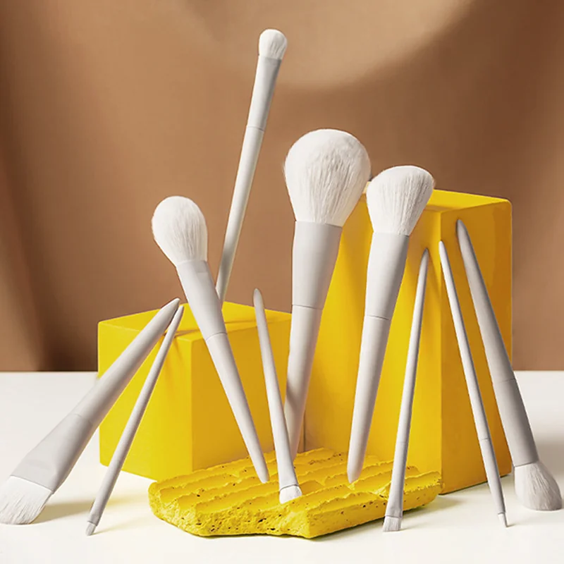 St Future 10-Piece Classic Makeup Brush Set