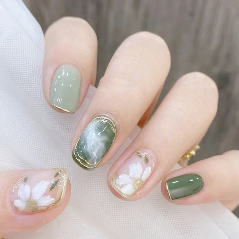 St Future Press-On Nail Set