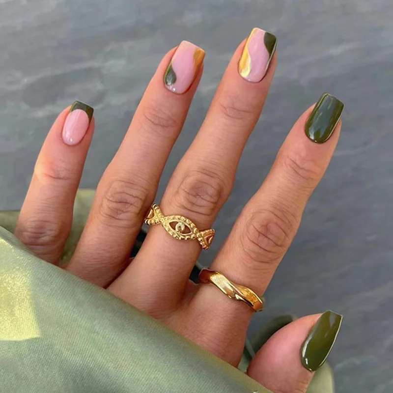 St Future Press-On Nail Set