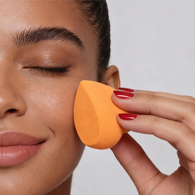 St Future Cloudy Touch Makeup Sponge Blender