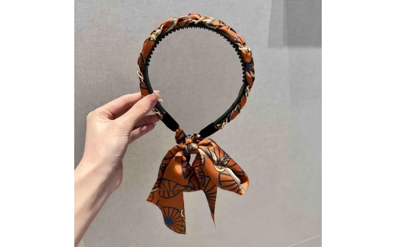 St Future Colección francés Satin Scarf-Bow Headband