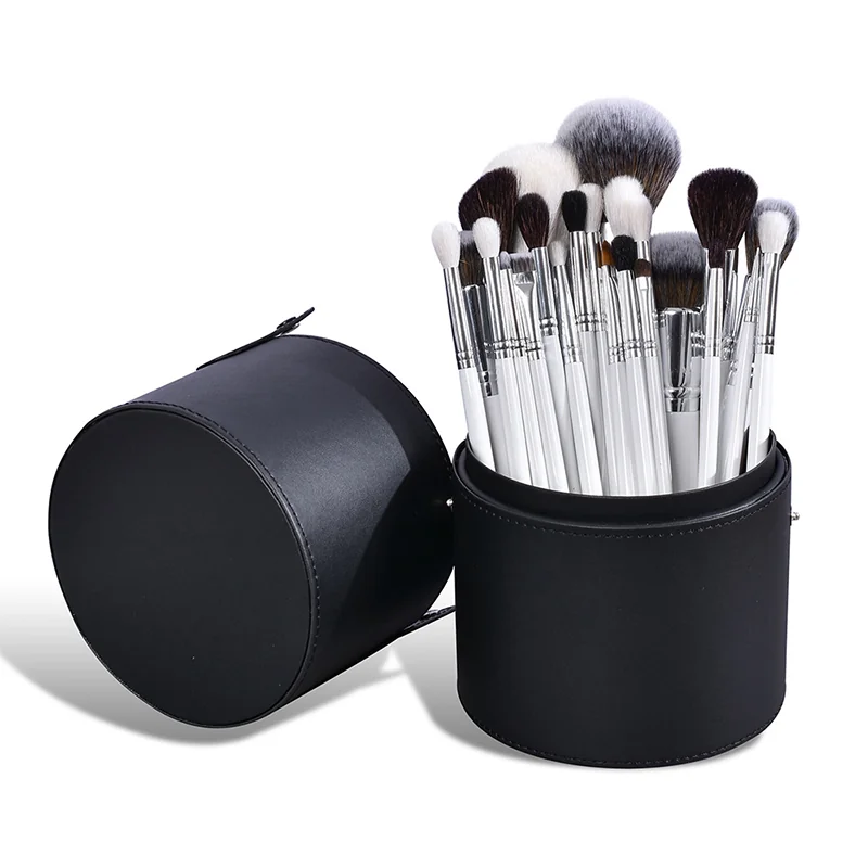St Future Ensemble de pinceaux de maquillage blanc classique