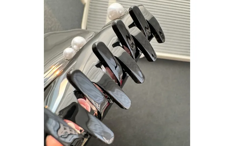 St Future Pearl-Accent Acetate Claw Clip Collection