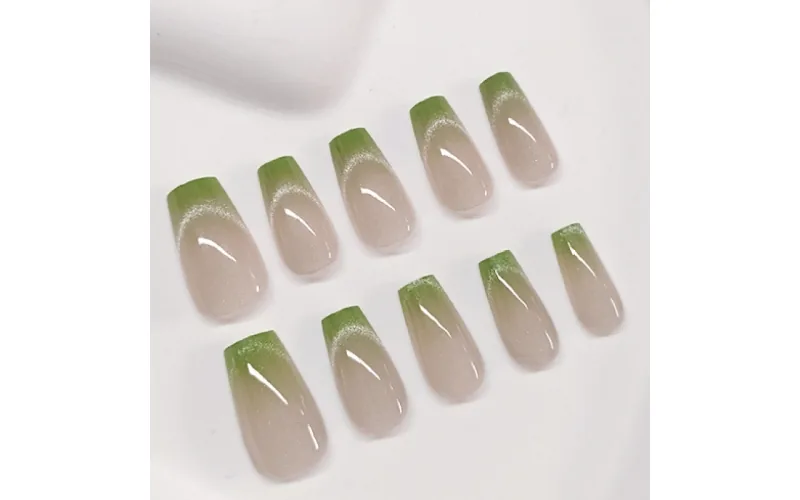 St Future Black & Silver Cat-Eye Press-On Nails
