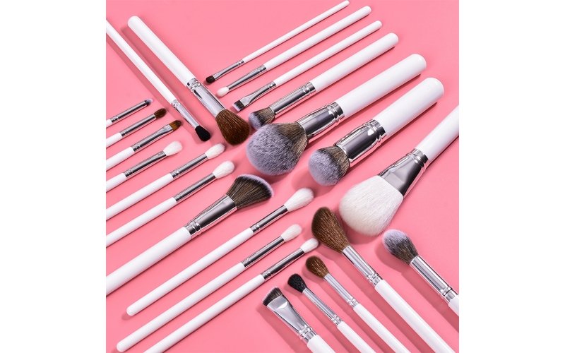 Classic White Makeup Brush Set