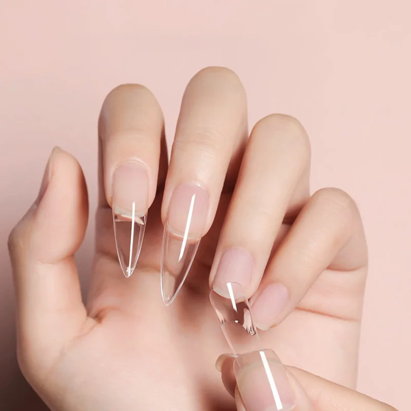 St Future Squalane-Infused Nail Glue