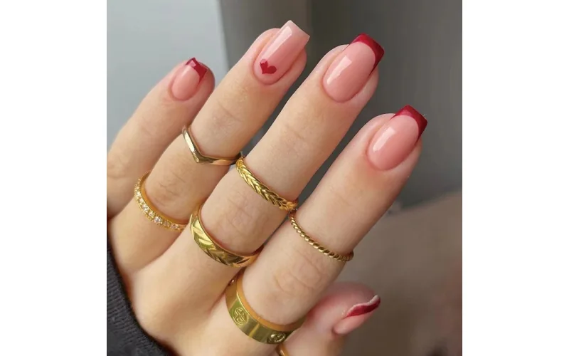 St Future Red & White Valentine Nail Art Press-On Nails