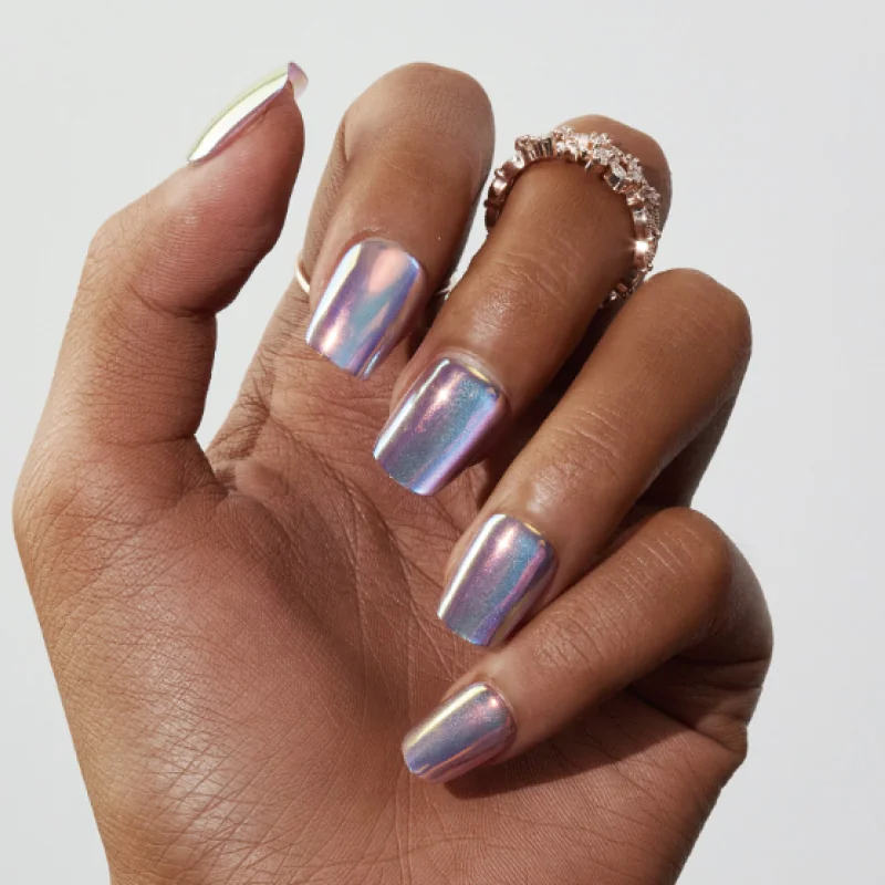 St Future Iridescent Pearl Cat-Eye Press-On Nails