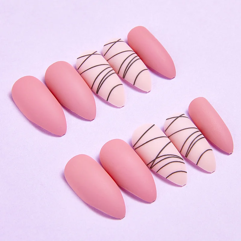 St Future Press-On Nail Set
