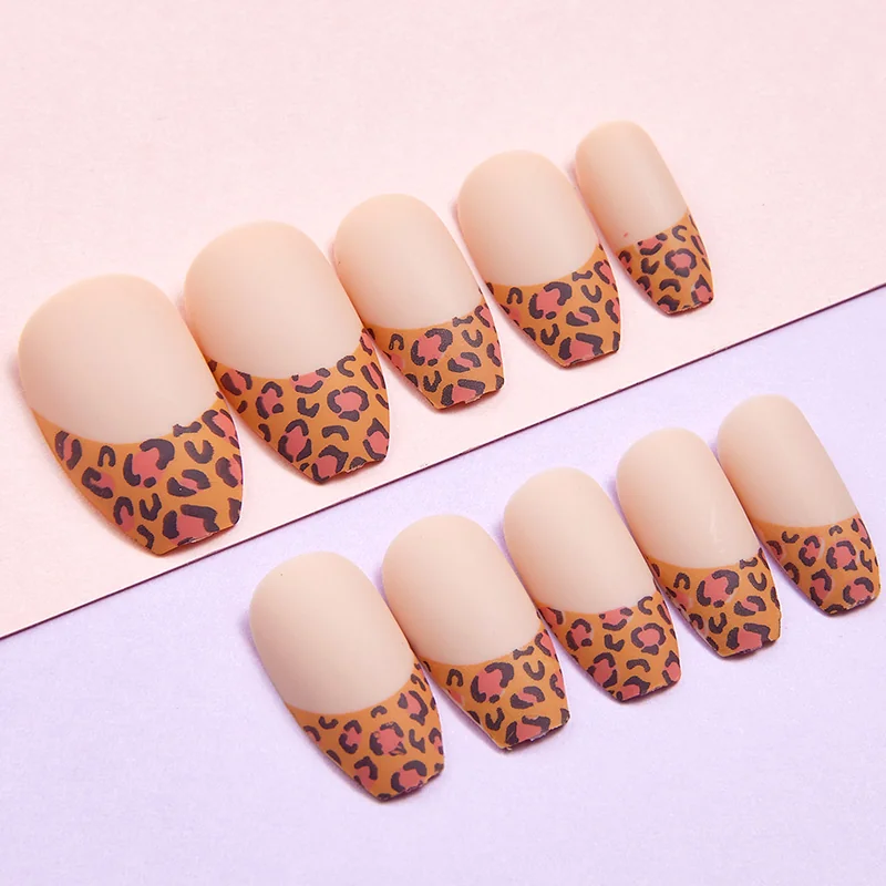 St Future French Press-On Nails