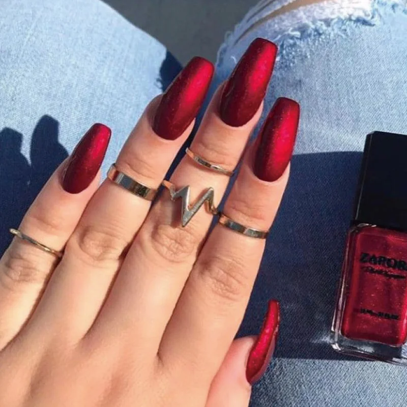 St Future Cat-Eye Press-On Nails