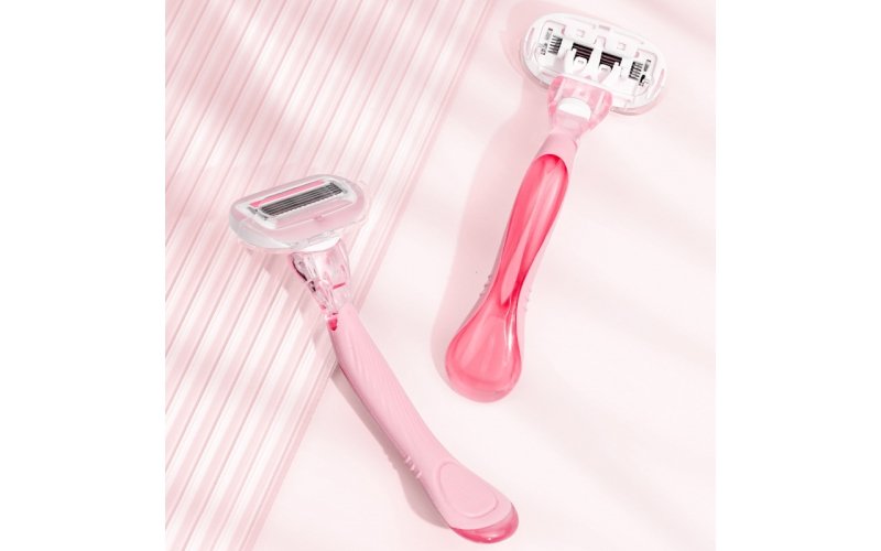 St Future 5-Layer Blade Women’s Shaving Razor