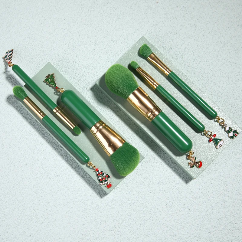 St Future Ensemble de pinceaux de maquillage avec pendentif de Noël