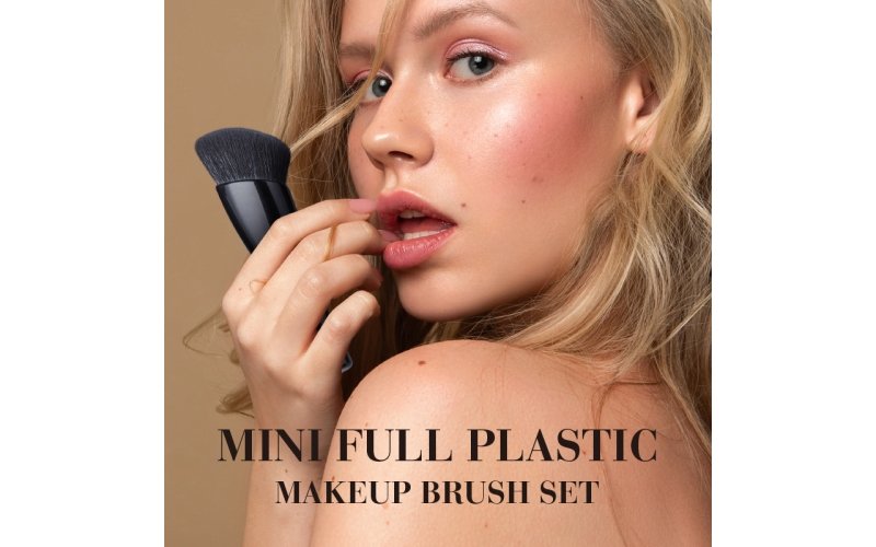Mini Full-Plastic Makeup Brush Set