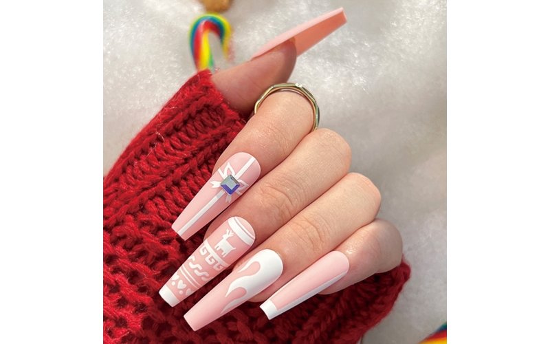 Candy-Cane Christmas Press-On Nails