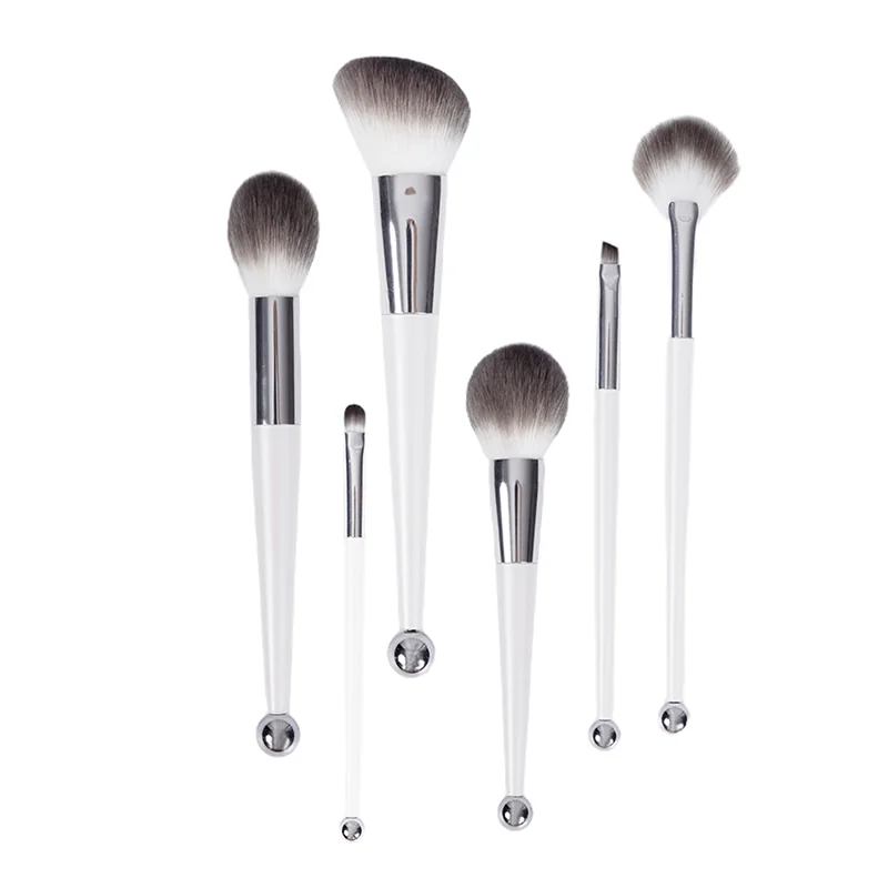 St Future Makeup Brush & Facial Massager Set