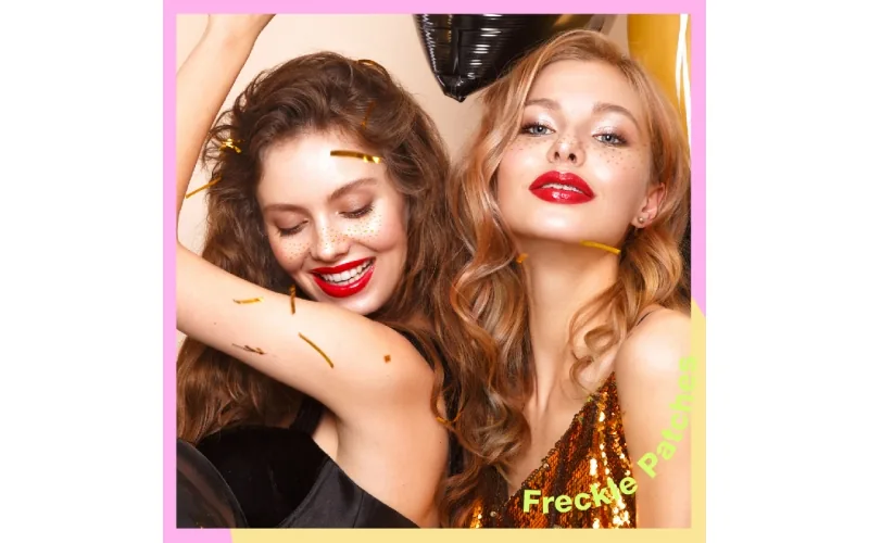 St Future Freckle-Effect Makeup Applicator Collection