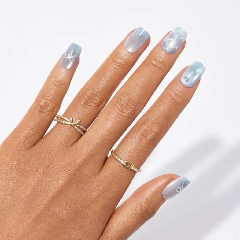 St Future Press-On Nail Set