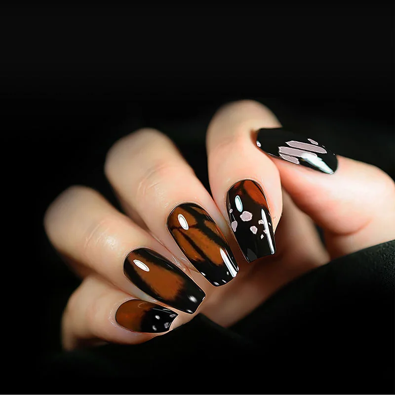 St Future Butterfly-Inspired Press-On Nails