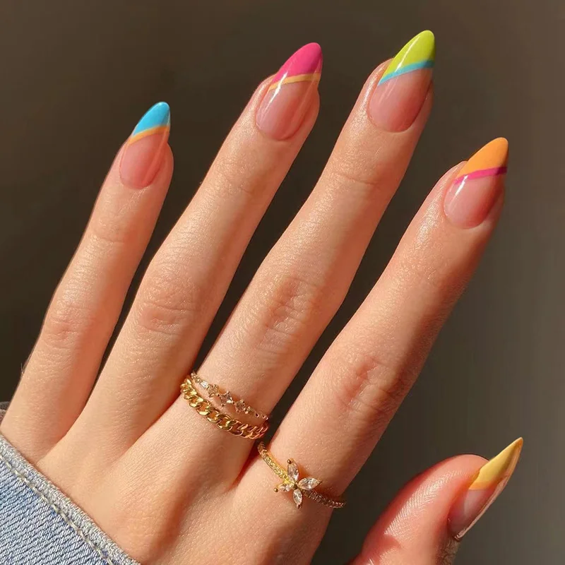 St Future Press-On Nail Set
