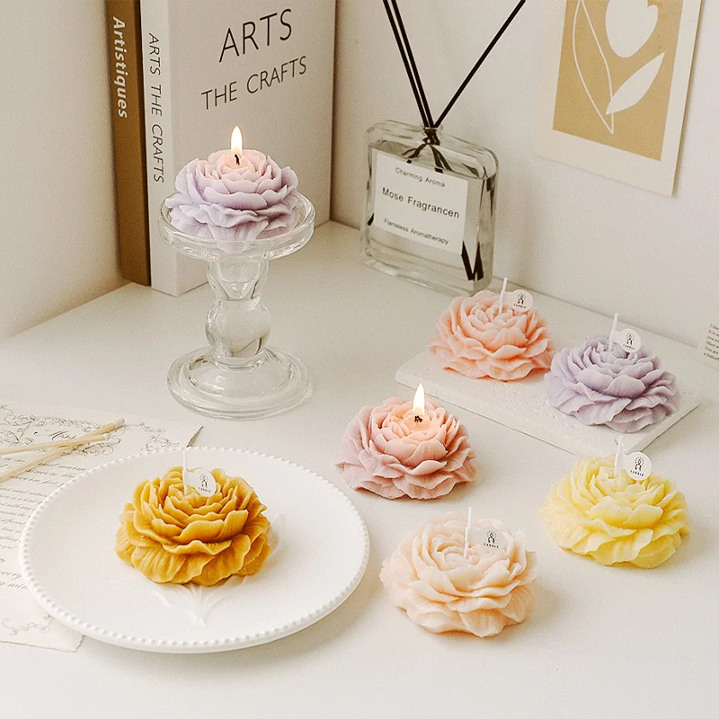 Peony shape candle