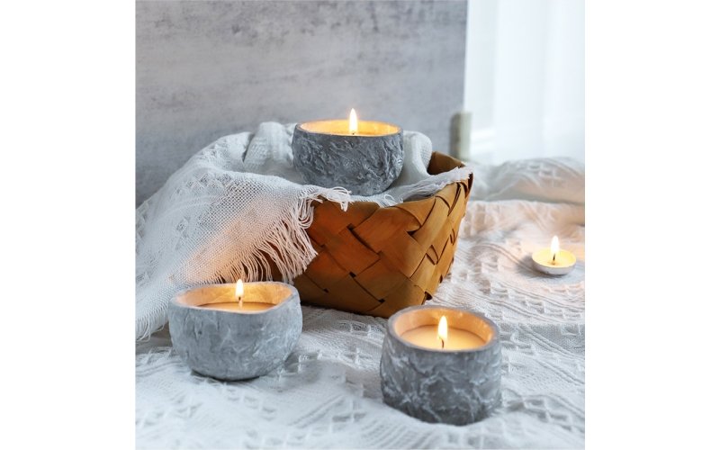 St Future Cement candle
