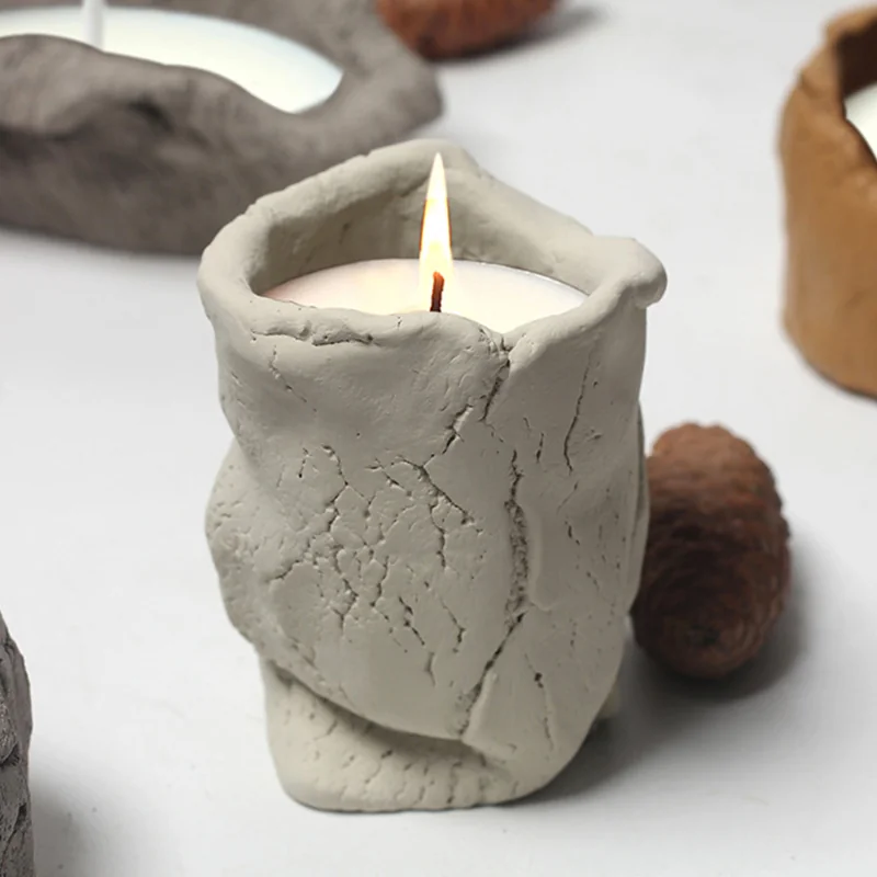 Vela de tarro de cemento irregular