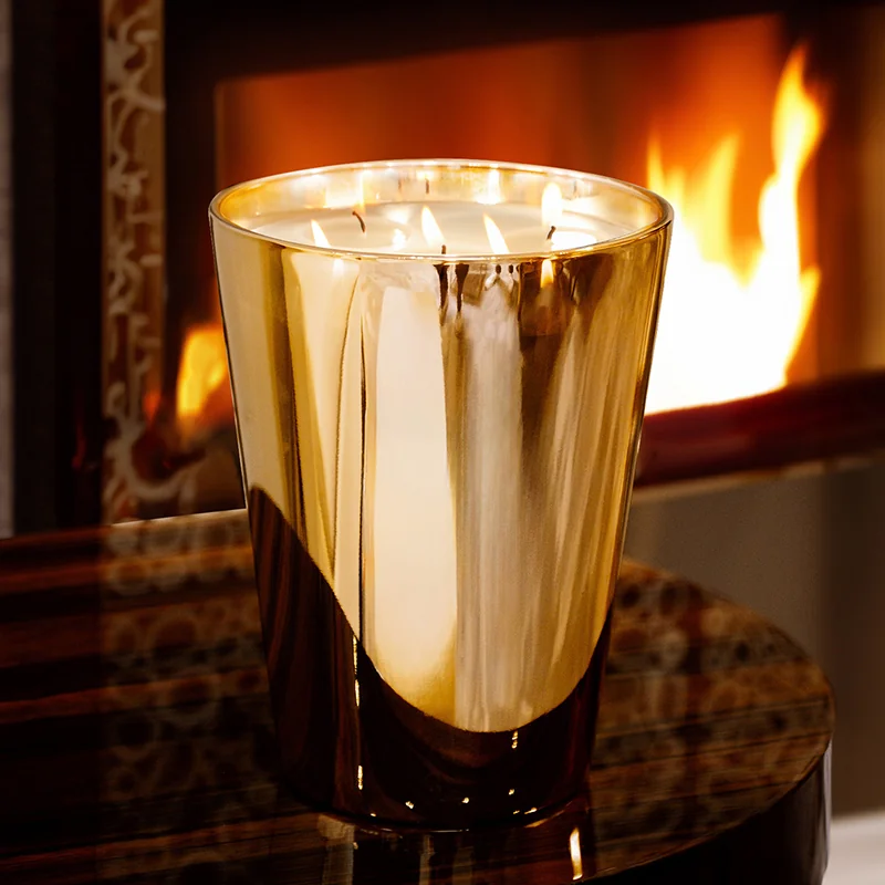 Oversized candle
