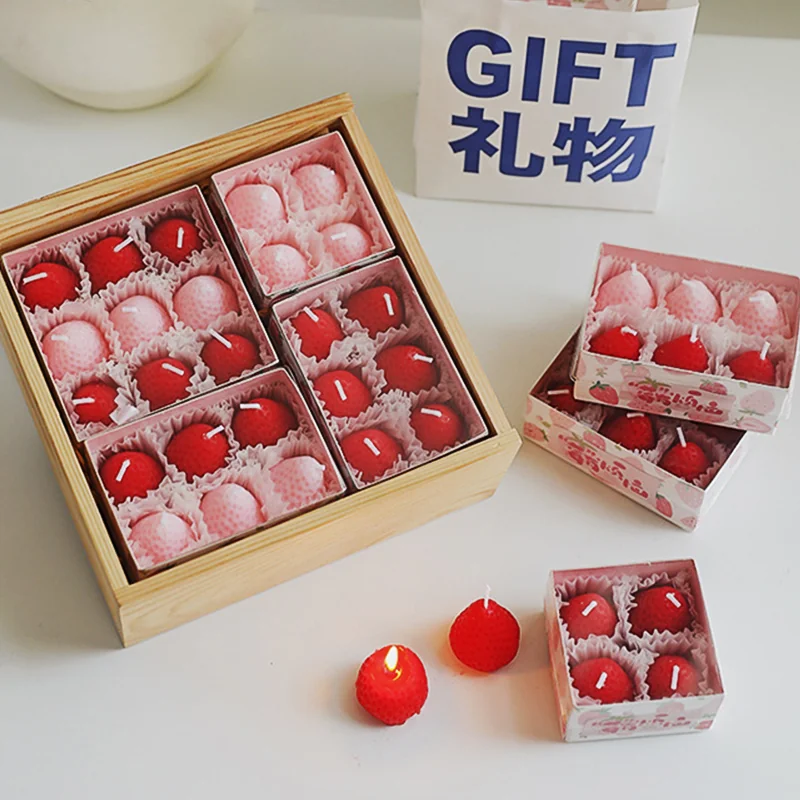 Strawberry candle gift set