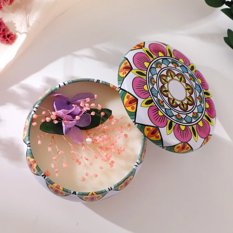 Dried flower tin candle
