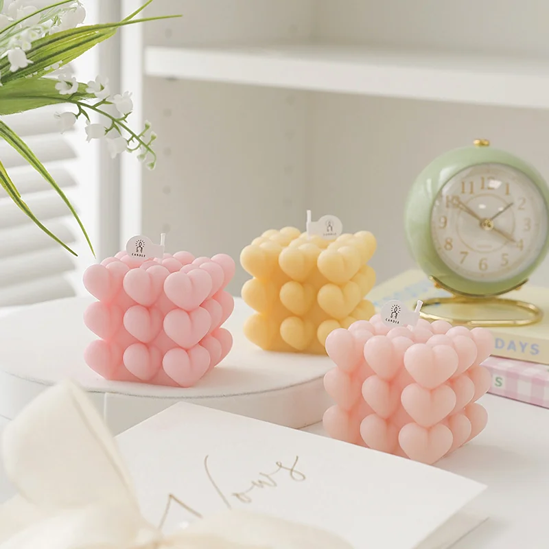 Bubble cube candle