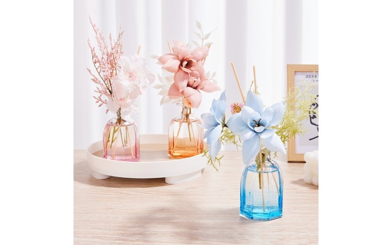 Artificial flower reed diffuser